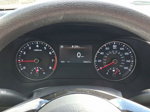 Used 2024 Kia Forte LXS image 19