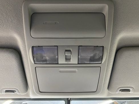 Used 2020 Nissan Frontier SV image 32