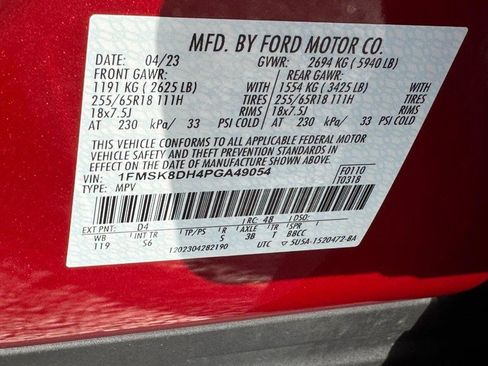 Used 2023 Ford Explorer XLT w/ Equipment Group 202A image 27