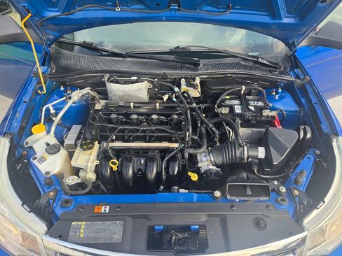 Used 2010 Ford Focus SE FWD image 44