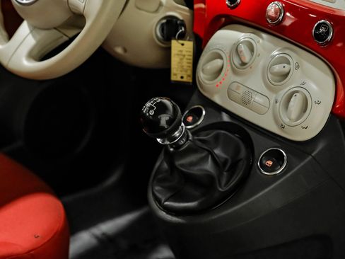 Used 2012 FIAT 500 Pop FWD image 24