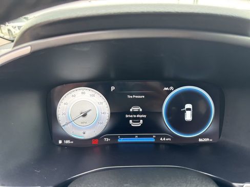 Used 2022 Hyundai Santa Fe SEL w/ Convenience + Premium Package FWD image 15