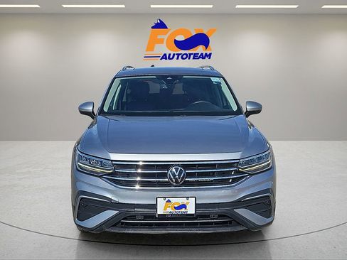 Used 2023 Volkswagen Tiguan SE image 8