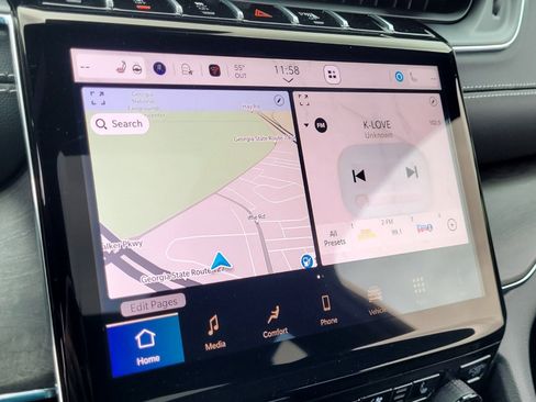 New 2025 Jeep Grand Cherokee L Overland w/ Luxury Tech Group IV image 18