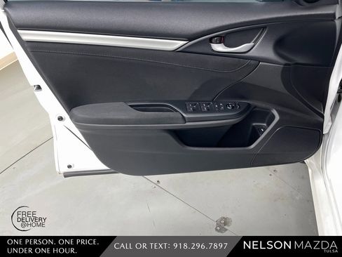 Used 2016 Honda Civic EX-T image 17