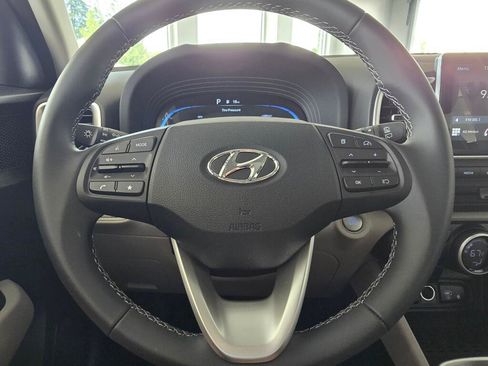 New 2026 Hyundai Venue SEL FWD image 18