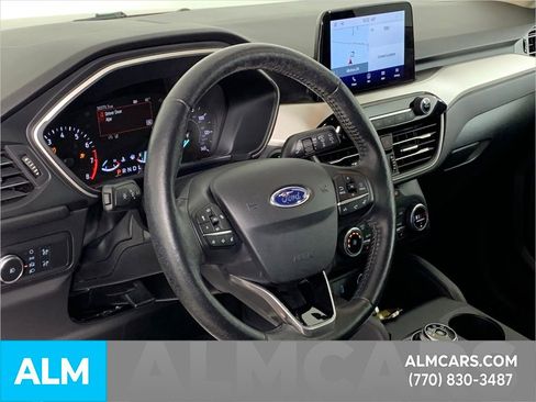 Used 2020 Ford Escape SEL image 7