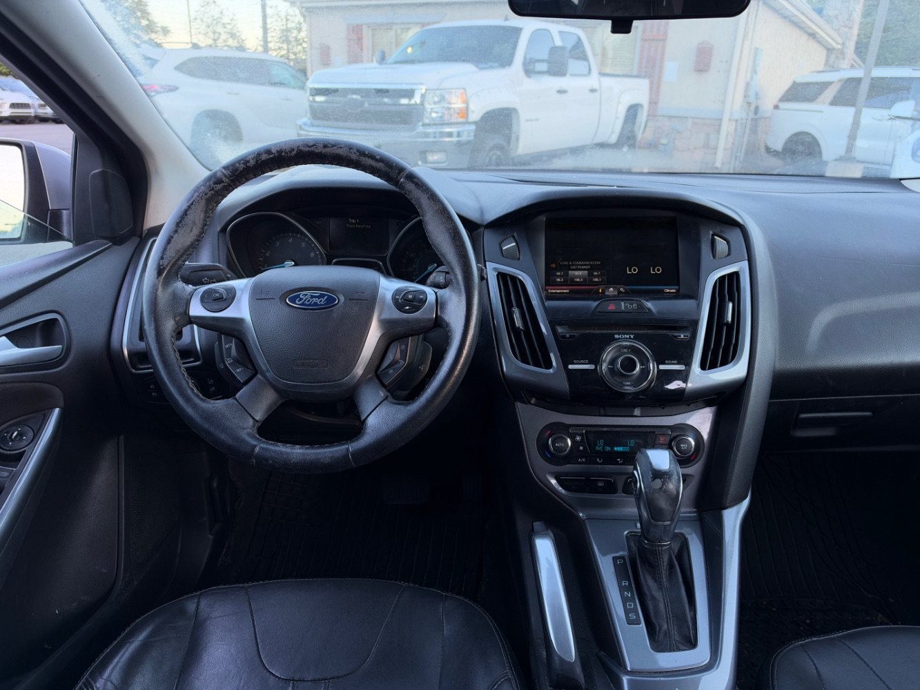 Used 2013 Ford Focus Titanium w/ Titanium Handling Pkg FWD image 12