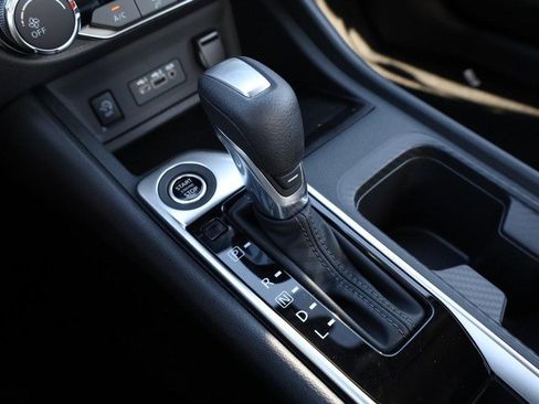 New 2025 Nissan Sentra SV image 15