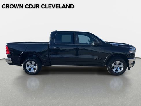 Used 2025 RAM 1500 Big Horn image 4