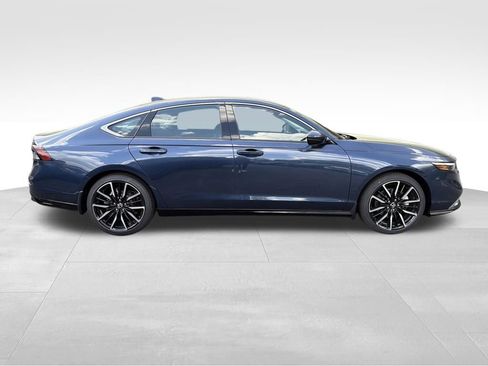 New 2026 Honda Accord Touring image 8
