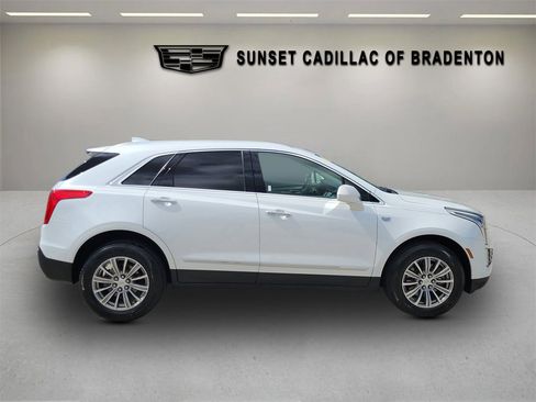 Used 2019 Cadillac XT5 Luxury image 3