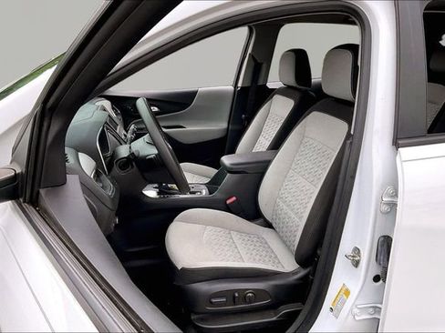 Used 2022 Chevrolet Equinox LS w/ LS Convenience Package FWD image 15