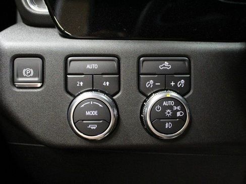 New 2026 GMC Sierra 1500 Elevation image 20