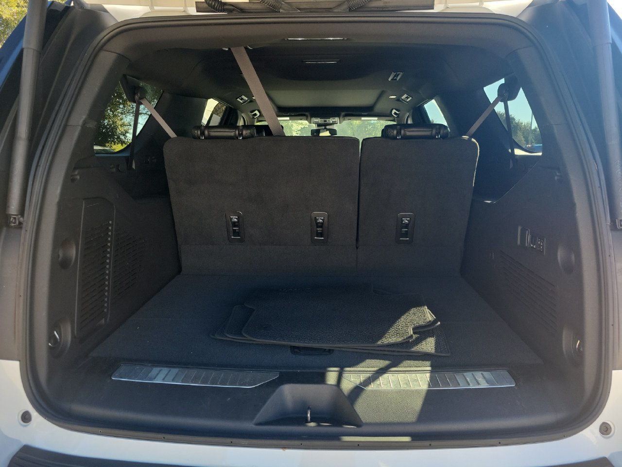 Certified 2023 GMC Yukon XL Denali w/ Max Trailering Package AWD/4WD image 8
