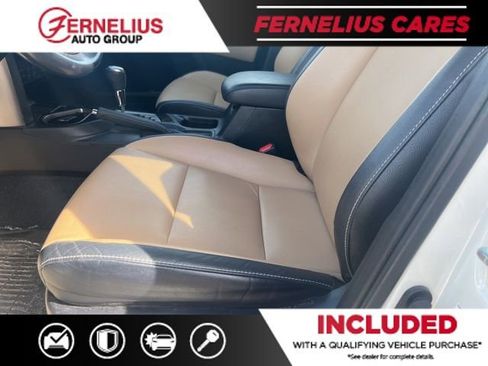 Used 2018 Toyota RAV4 Limited image 9