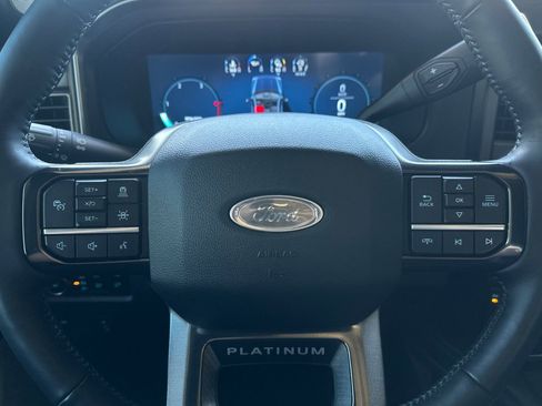Used 2025 Ford F450 Platinum AWD/4WD image 23