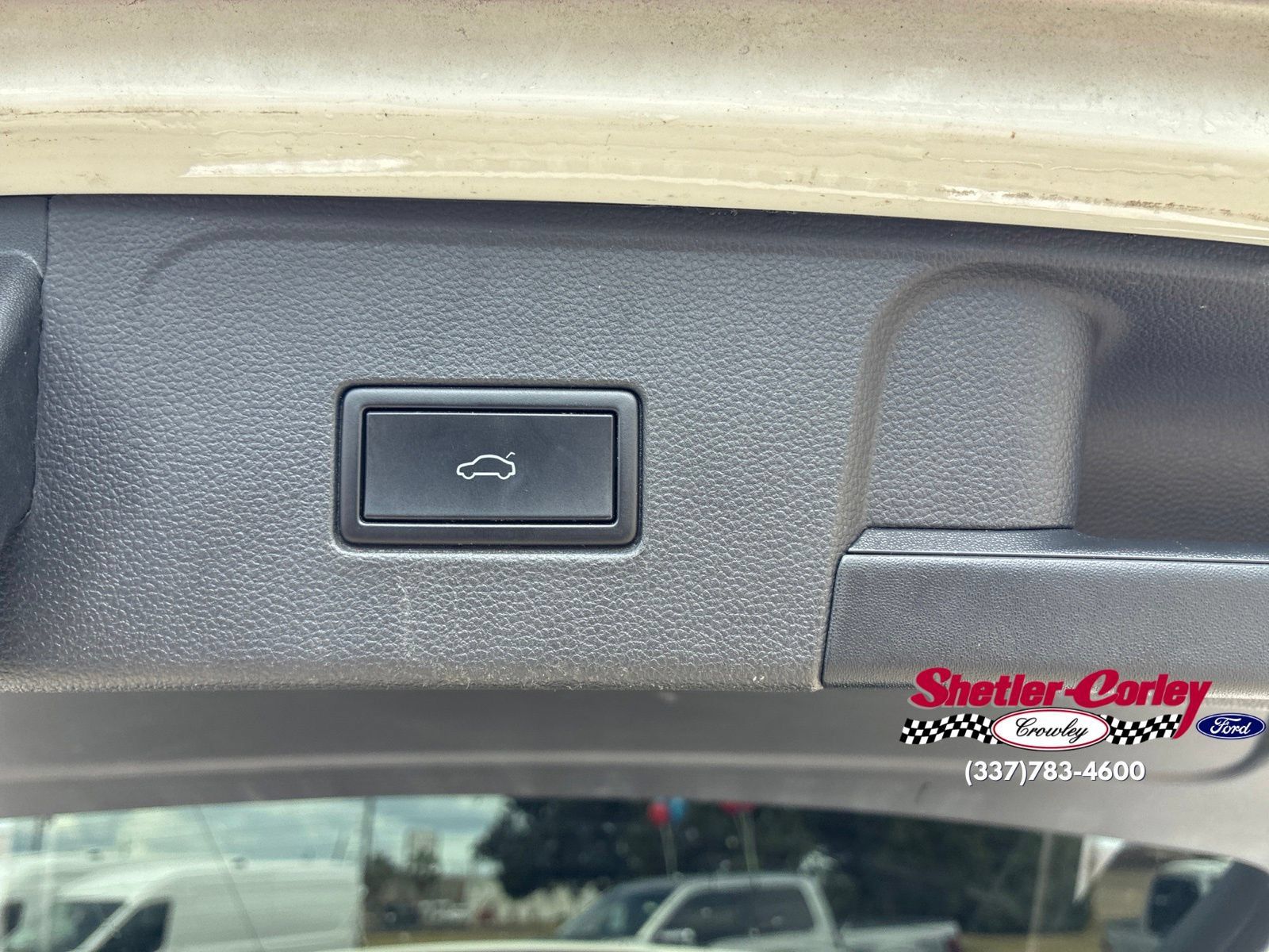 Used 2019 Volkswagen Atlas SE FWD image 12
