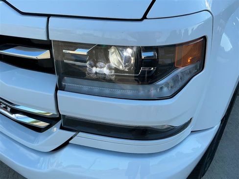 Used 2017 Chevrolet Silverado 1500 LTZ Z71 w/ LTZ Plus Package AWD/4WD image 17
