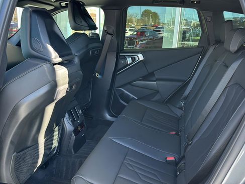 Used 2026 BMW X3 xDrive30 image 9