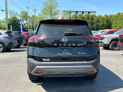 Certified 2023 Nissan Rogue SL AWD/4WD image 3