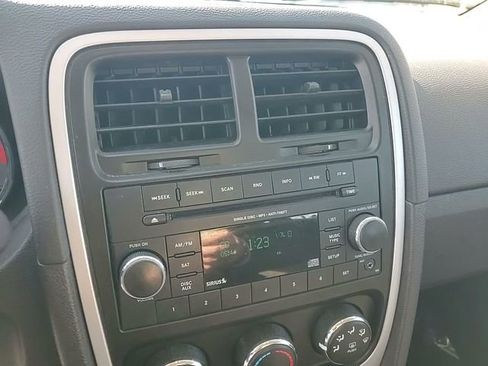 Used 2012 Dodge Caliber SXT image 15