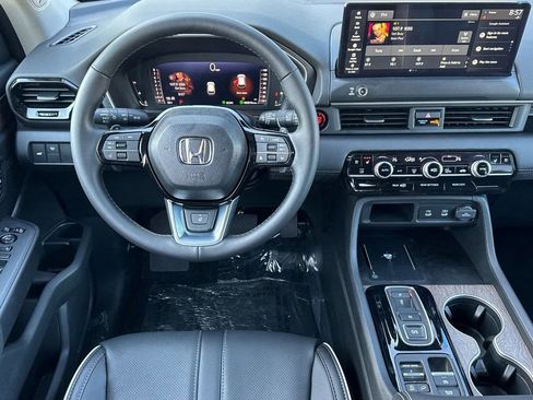 New 2026 Honda Pilot Elite image 13