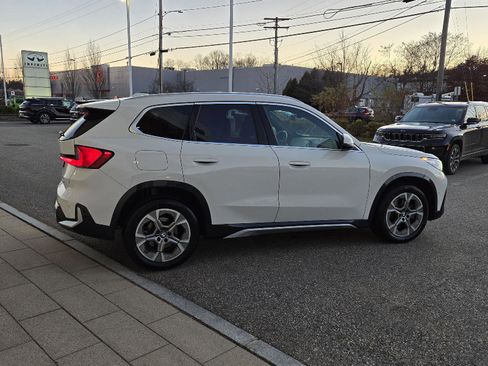 Used 2025 BMW X1 xDrive28i image 15