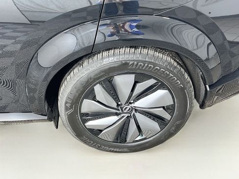 Used 2025 Nissan Ariya Platinum image 27