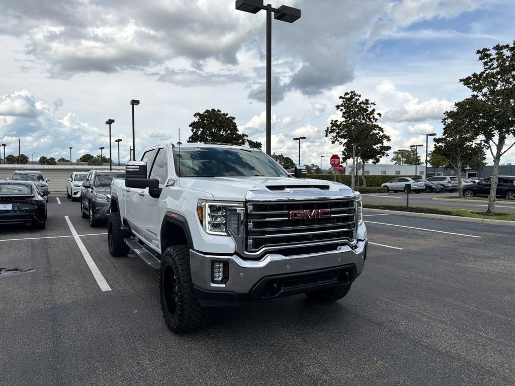 Used 2023 GMC Sierra 2500 SLT w/ SLT Premium Package AWD/4WD image 3