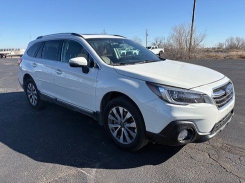 Used 2018 Subaru Outback 3.6R Touring image 7