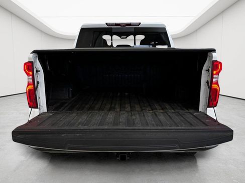 Used 2024 Chevrolet Silverado 1500 ZR2 w/ Technology Package AWD/4WD image 7