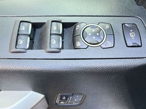 Used 2017 Ford F250 Lariat w/ Chrome Package image 11