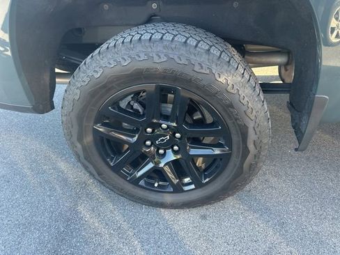 Used 2026 Chevrolet Silverado 1500 LT Trail Boss w/ Convenience Package II AWD/4WD image 30
