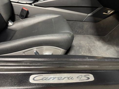 Used 2014 Porsche 911 Carrera 4S image 7