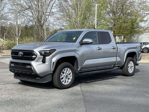 Used 2024 Toyota Tacoma SR5 image 1