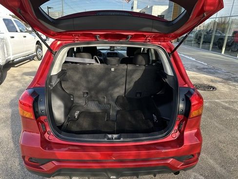 Used 2019 Mitsubishi Outlander Sport ES image 10