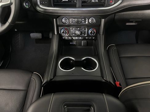 Used 2024 Chevrolet Tahoe Premier image 16