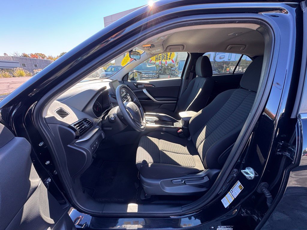 Used 2024 Mitsubishi Eclipse Cross LE AWD/4WD image 31