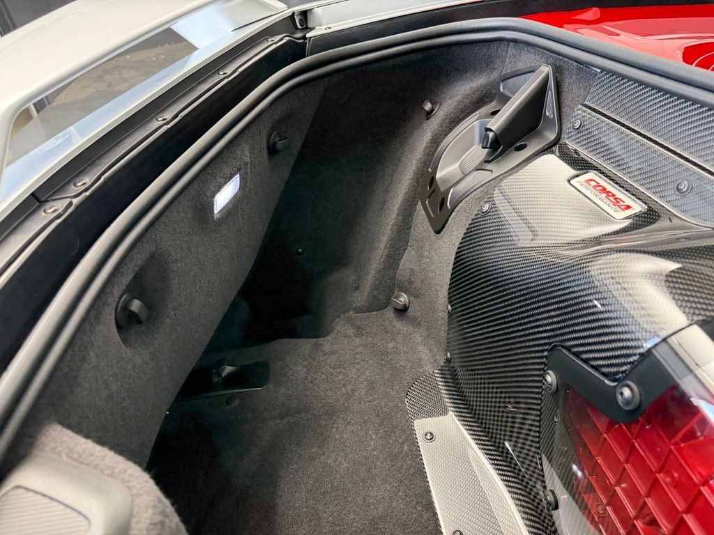 Used 2020 Chevrolet Corvette Stingray Preferred Cpe w/ 2LT Preferred Equipment Group RWD image 67