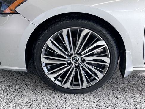 Used 2023 Nissan Altima 2.5 SL image 17