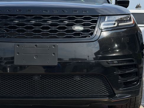 Used 2020 Land Rover Range Rover Velar R-Dynamic S AWD/4WD image 9