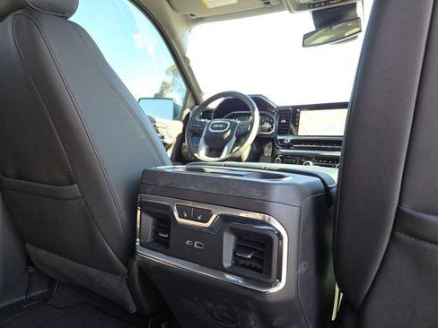 New 2026 GMC Sierra 1500 SLT w/ SLT Premium Package image 28
