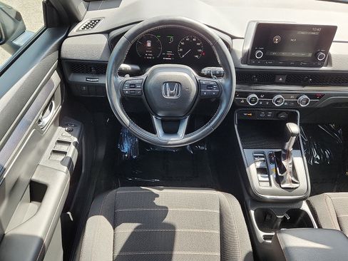 Used 2024 Honda CR-V Sport image 11