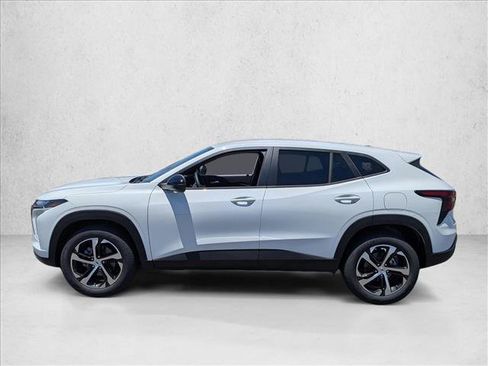 New 2026 Chevrolet Trax RS w/ Driver Confidence Package FWD image 5