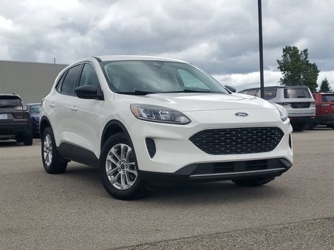 Used 2022 Ford Escape SE w/ Cold Weather Package AWD/4WD image 31