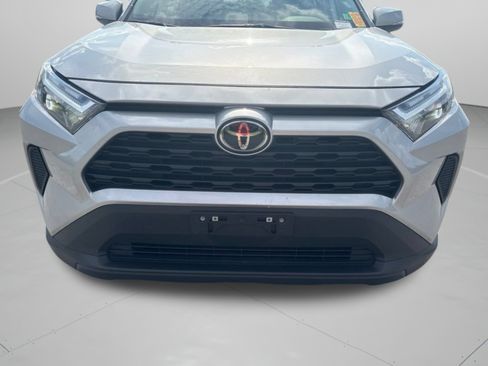 Used 2024 Toyota RAV4 XLE FWD image 27