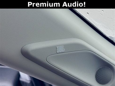 Used 2021 Toyota RAV4 Limited image 31