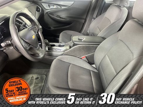 Used 2016 Chevrolet Malibu LT w/ Driver Confidence Package FWD image 18