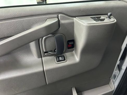 Used 2025 GMC Savana 2500 w/ Driver Convenience Package RWD image 18